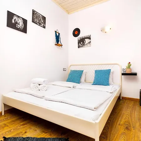 Apartman House Of History , In The Main Street Plovdiv